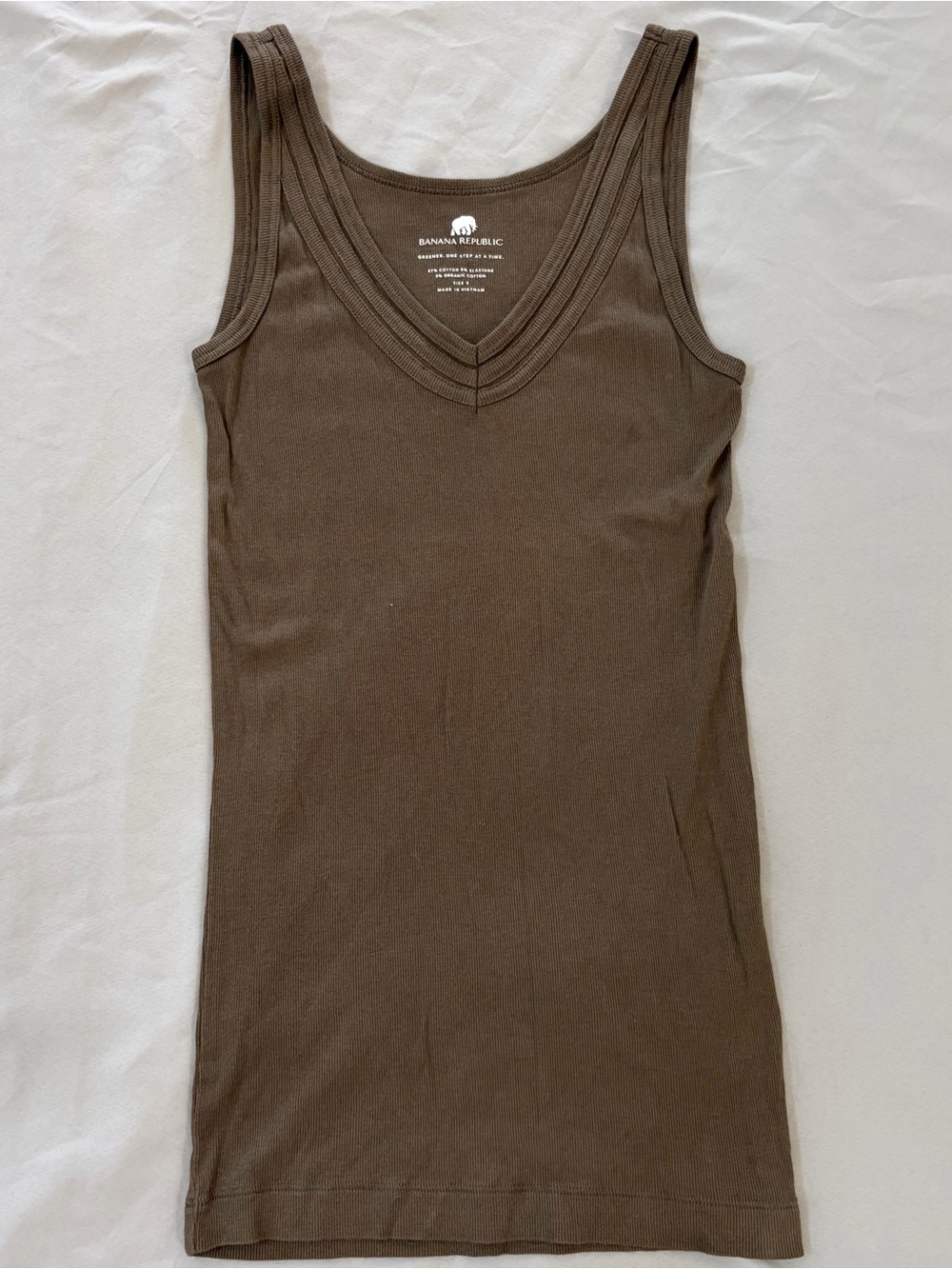 Banana Republic Chocolate Brown Ribbed V-Neck Tank